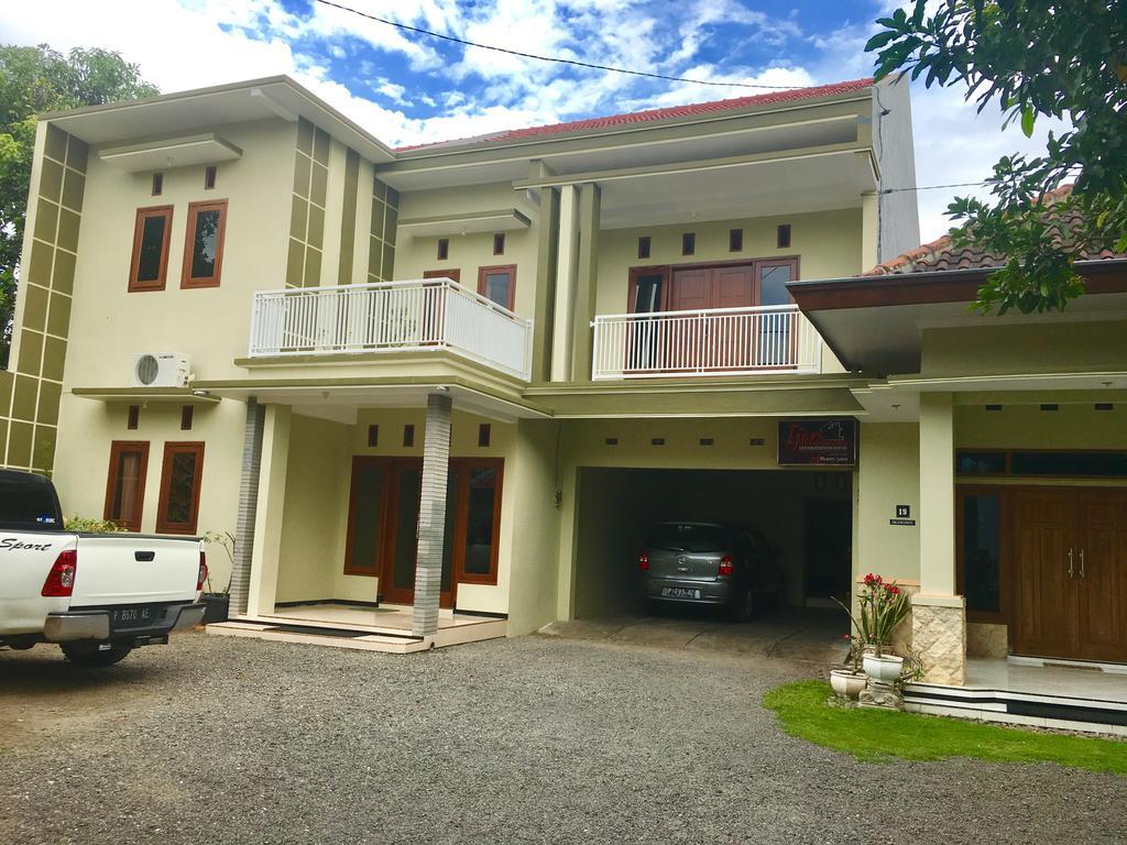 Ijen Bondowoso Home Stay Εξωτερικό φωτογραφία